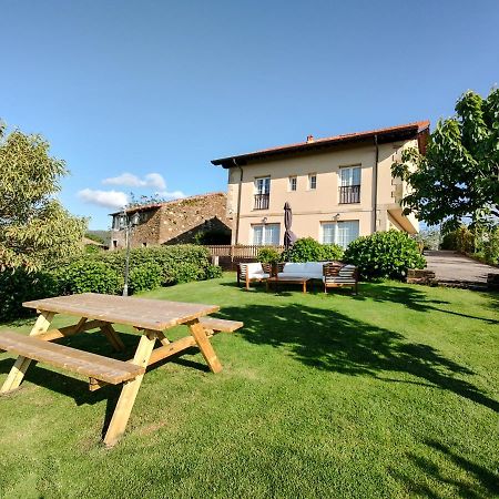 Apartamentos Corona Comillas Eksteriør bilde