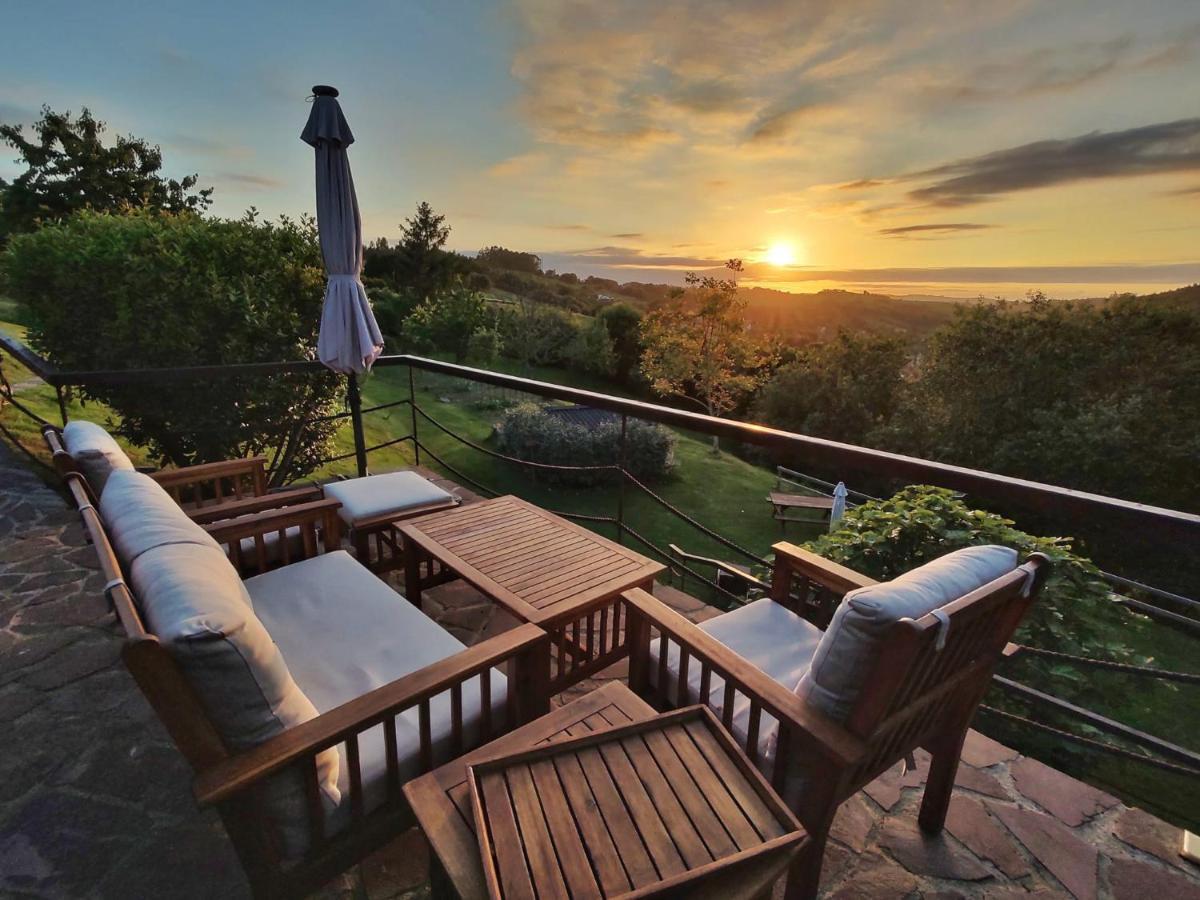 Apartamentos Corona Comillas Eksteriør bilde
