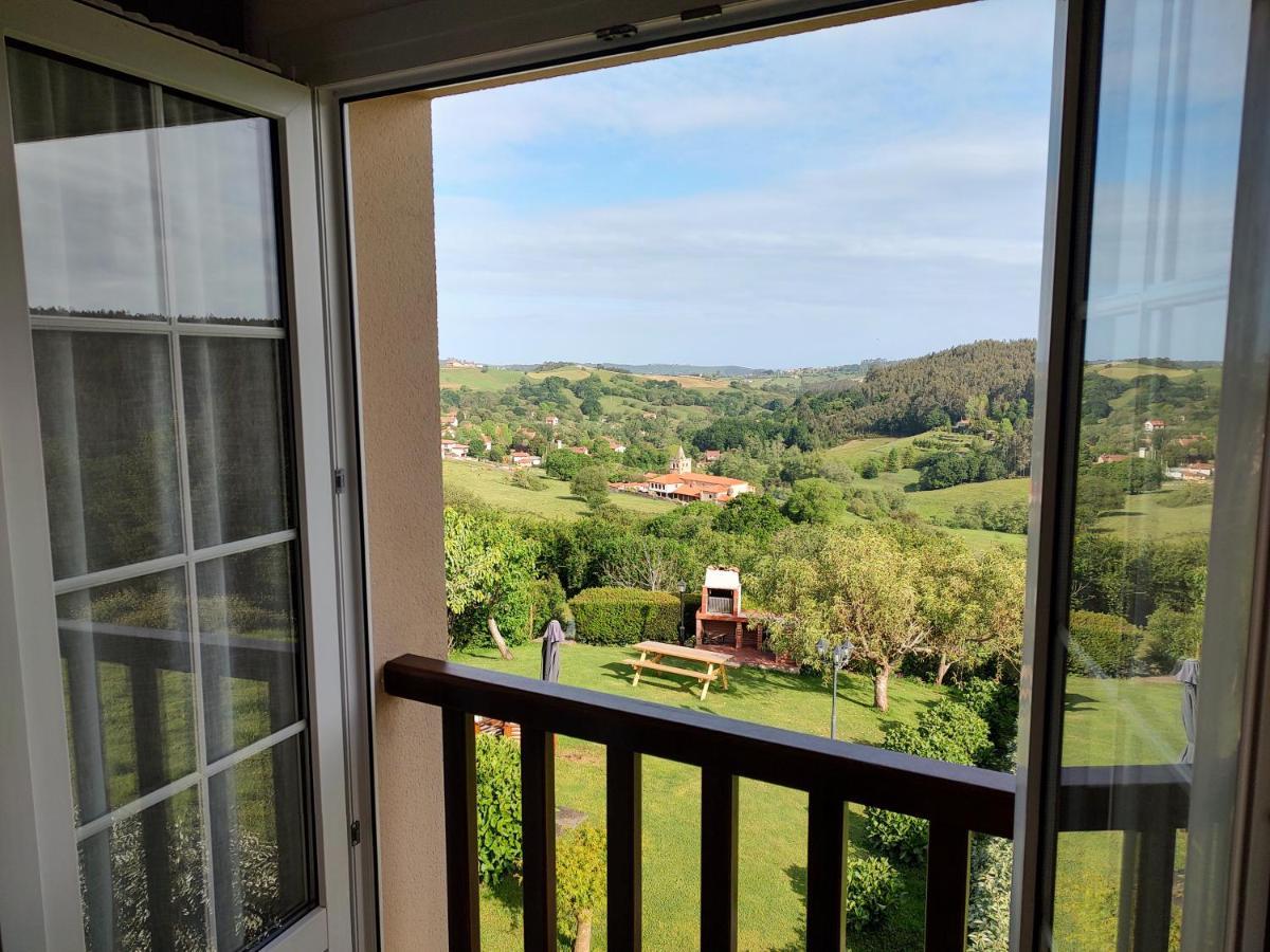 Apartamentos Corona Comillas Eksteriør bilde