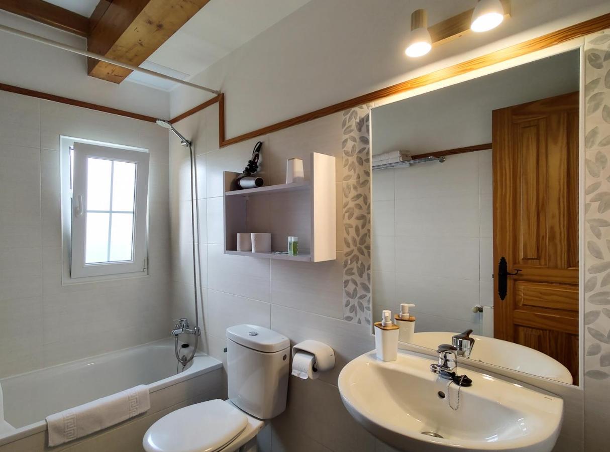 Apartamentos Corona Comillas Eksteriør bilde
